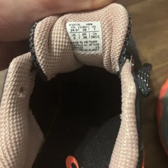 ASICS Women’s Gel Venture 8 Running Shoes Gray/Orange Trail Hiking (Size 7 Wide) - Picture 8 of 9